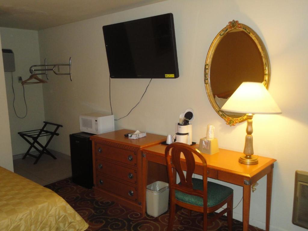 Americas Best Value Inn Santa Rosa, New Mexico Стая снимка